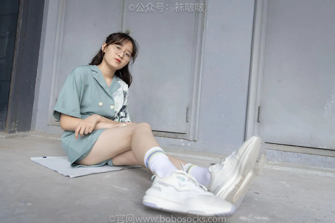 [BoBoSocks袜啵啵]NO.025 熊熊-安踏运动鞋、白色棉袜（踩脏）、裸足 [146P]插图7
